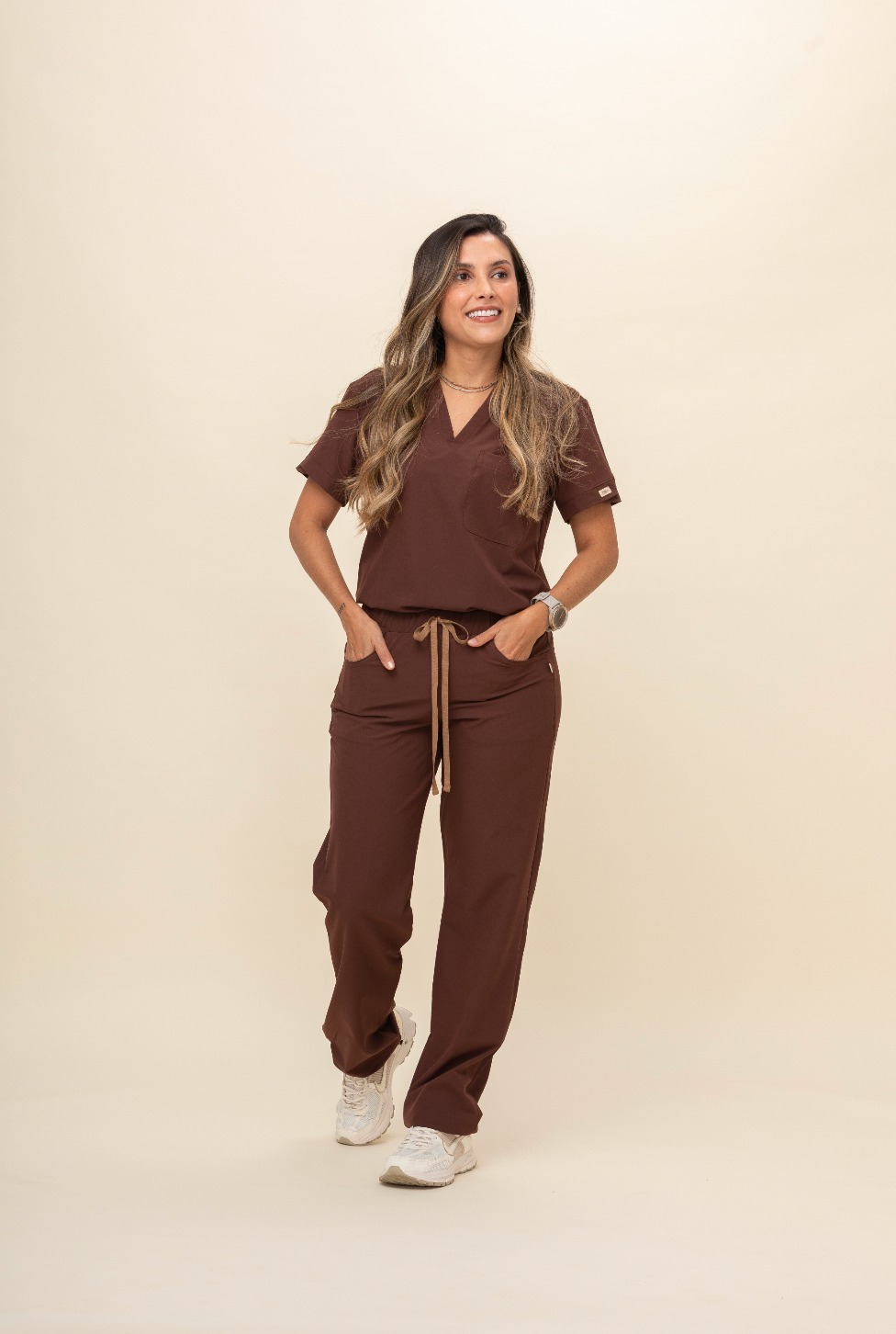 Uniforme Isabella Chocolate